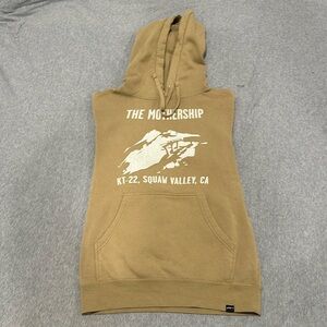 Men’s Palisades Tahoe Cream Sweatshirt